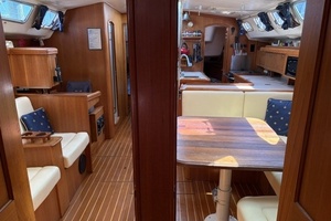 INNISFREE 46ft Hunter Yacht For Sale