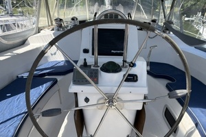 INNISFREE 46ft Hunter Yacht For Sale