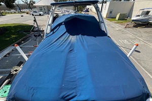 JUST ADD WATER 27ft Sea Ray Yacht For Sale