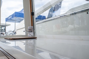 38ft MJM Yacht For Sale