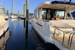 Yacht for sale SAFE HAVEN