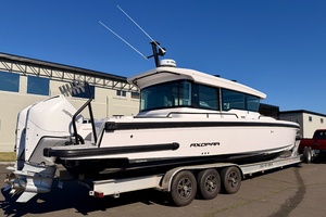 37ft Axopar Yacht For Sale