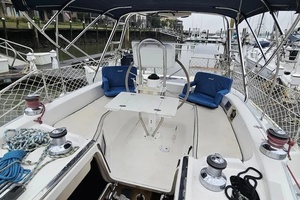 Teak Keel Ah 43ft Hunter Yacht For Sale
