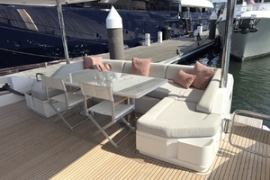 87FT (26.52M) AZIMUT