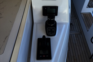 87FT (26.52M) AZIMUT