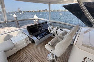 87FT (26.52M) AZIMUT