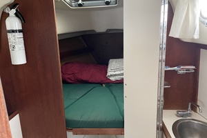HONEY BEAR 32ft Pearson Yacht For Sale