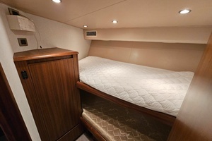 2010 Viking 64' Sportfish Convertible thumbnail 24