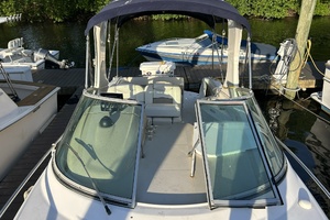 28ft Four Winns Yacht For Sale