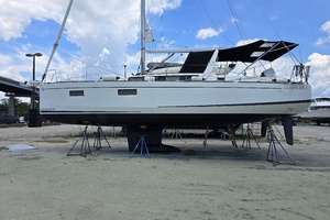 TANGO TOO 38ft Beneteau Yacht For Sale