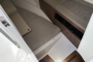 30ft Four Winns Yacht For Sale