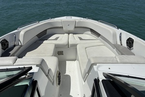 30ft Four Winns Yacht For Sale