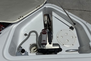 30ft Four Winns Yacht For Sale