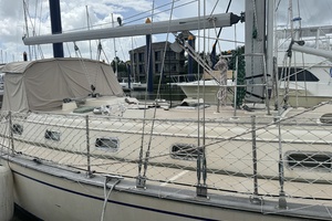 Pelicano 44ft Island Packet Yacht For Sale