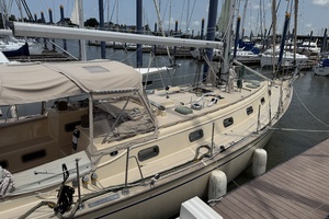 Pelicano 44ft Island Packet Yacht For Sale