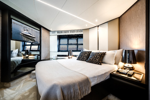 59FT (17.98M) AZIMUT