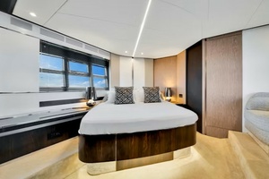 59ft Azimut Yacht For Sale