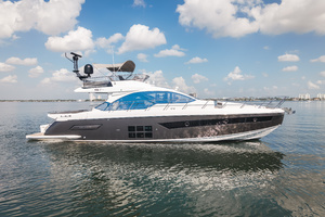 59FT (17.98M) AZIMUT Worth Avenue Yachts