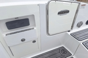 24ft Monterey Yacht For Sale