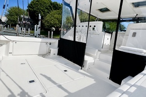 1999 Tiara Yachts 4100 Open thumbnail 17