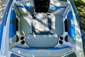 24ft Axis Yacht For Sale