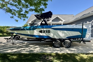 24ft Axis Yacht For Sale