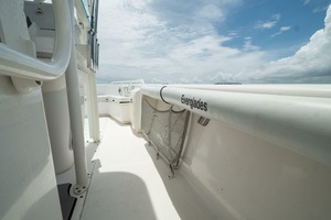 24ft Everglades Yacht For Sale