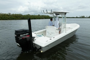 24ft Everglades Yacht For Sale