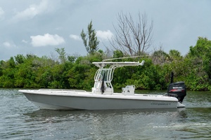 24ft Everglades Yacht For Sale
