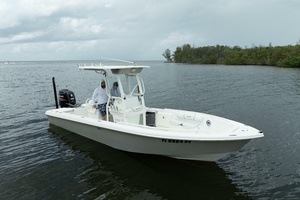 24ft Everglades Yacht For Sale