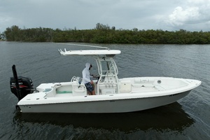 24ft Everglades Yacht For Sale