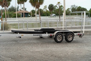 24ft Everglades Yacht For Sale