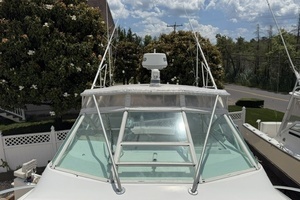 1996 Cabo 31 Express thumbnail 12