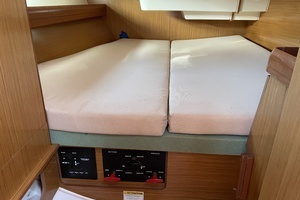 2008 Jeanneau thumbnail 14