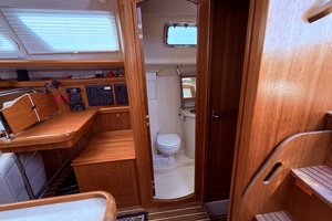 Morpheus II 41ft Hunter Yacht For Sale
