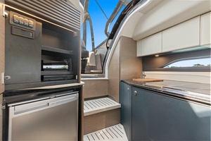 MISCHIEF 35ft Princess Yacht For Sale
