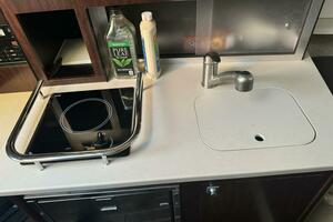 29ft Monterey Yacht For Sale