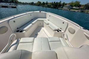 29ft Everglades Yacht For Sale