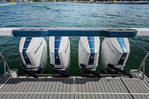 LADY CHAMPAGNE II 43ft Formula Yacht For Sale
