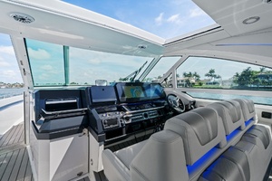 LADY CHAMPAGNE II 43ft Formula Yacht For Sale