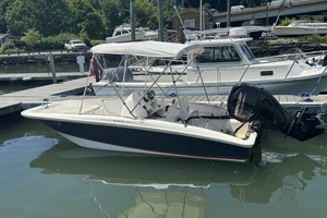 15ft Boston Whaler Yacht For Sale