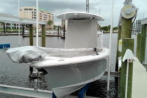 24ft Sea Hunt Yacht For Sale