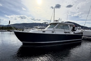 33ft Back Cove Yacht For Sale
