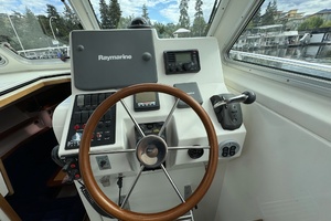 33ft Back Cove Yacht For Sale