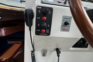 33ft Back Cove Yacht For Sale