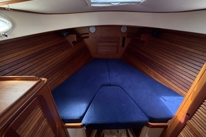 2009 Hinckley Picnic Boat 37 MKIII thumbnail 20