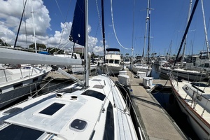 Perseverance 38ft Hunter Yacht For Sale
