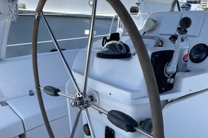 1999 Hunter 380 thumbnail 7