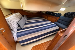 Perseverance 38ft Hunter Yacht For Sale