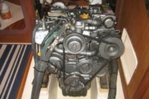1999 Hunter 380 thumbnail 13